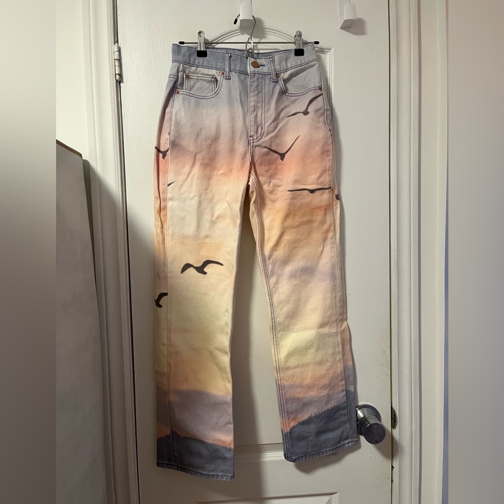 BDG Rainbow Sunset/rise High-Waisted Jean